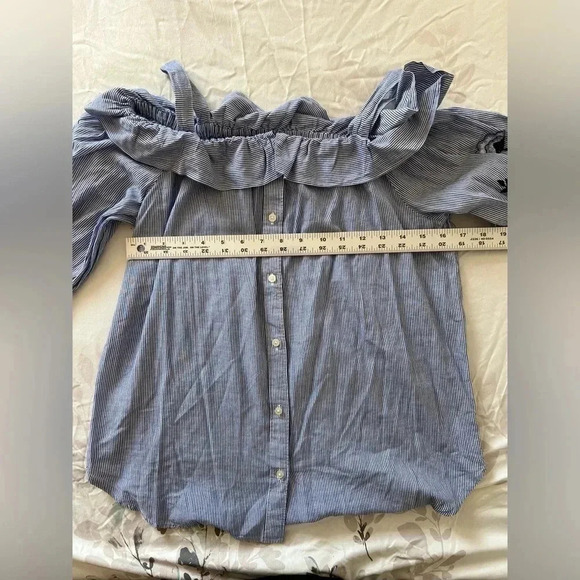 Loft Stripe Floral Embroidered Cold Off Shoulder Button Front Ruffle Top Size S - Picture 6 of 8